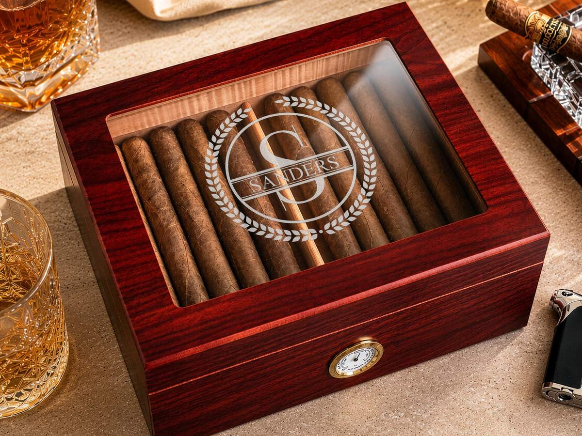 MagicWoodShop wooden cigar humidor with a monogram engraved on the glass lid, a groomsmen gift on Etsy